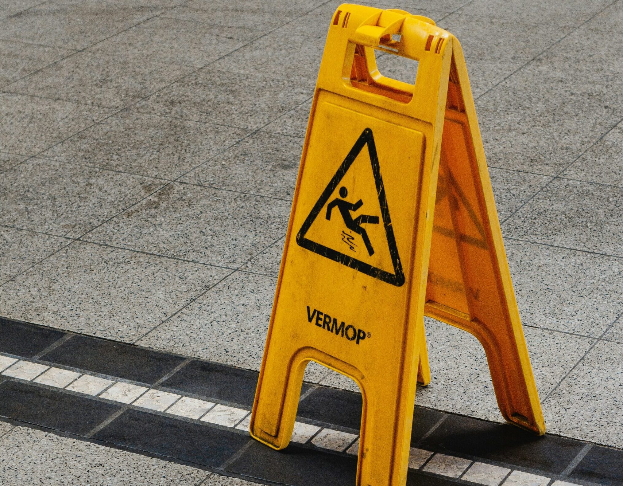 slip and fall lawyer