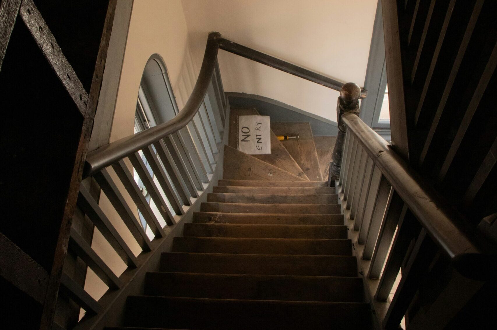 Staircase where a slip and fall accident may have occurred, leading to a wrongful death claim